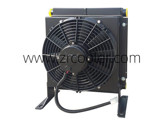 CSL2 hydraulic oil cooler